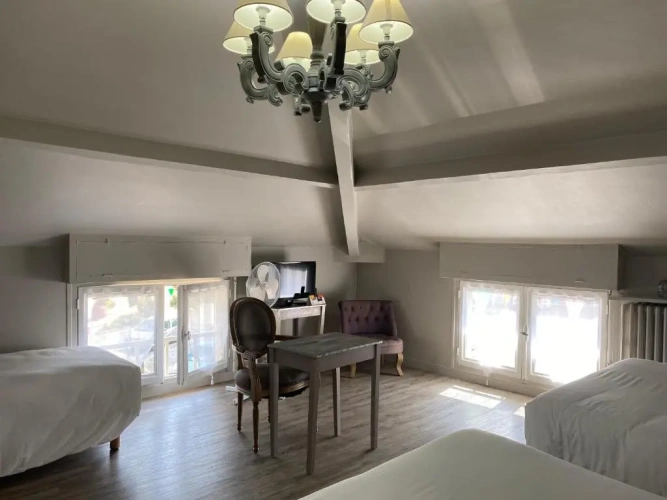 Standard Family room
