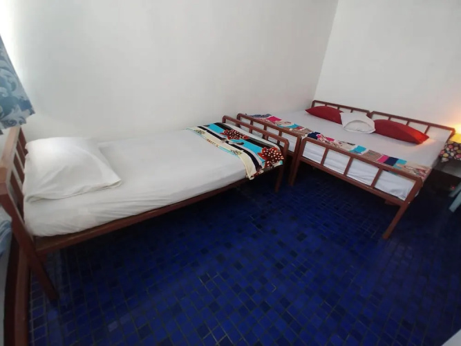 Prasuri Guest House