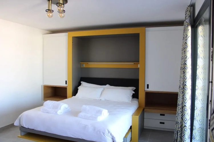 Studio with balcony and with pool view