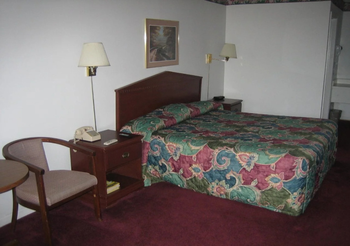 Relax Inn Warrenton