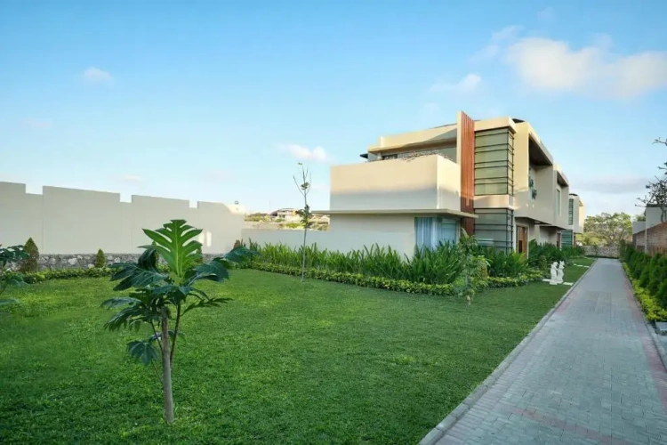 3 Bedrooms Villa