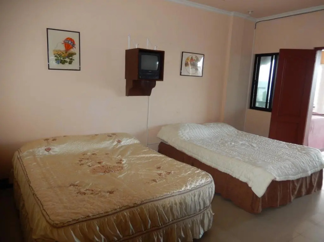 Casa Royal Beach Front