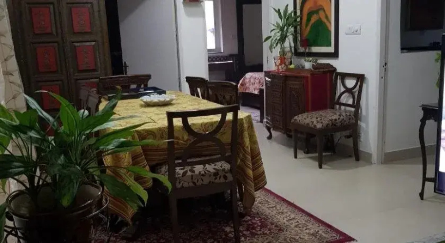 Mayas Nest Hostel