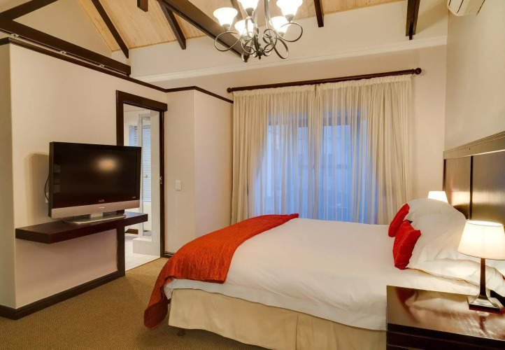 Protea Hotel by Marriott Dorpshuis & Spa StellenboschOver view