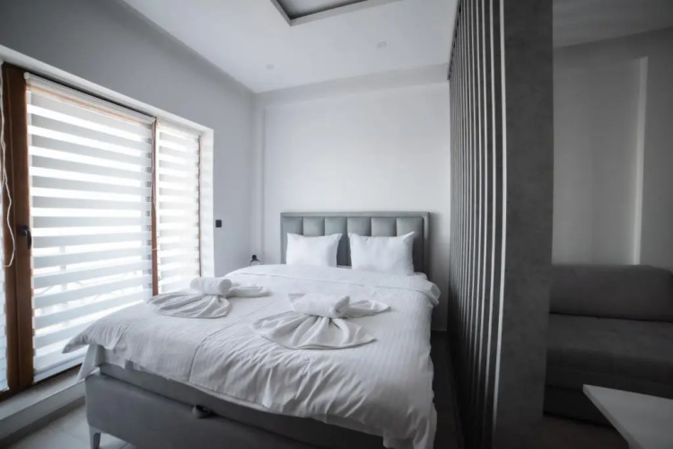 NLux 10 Apartment