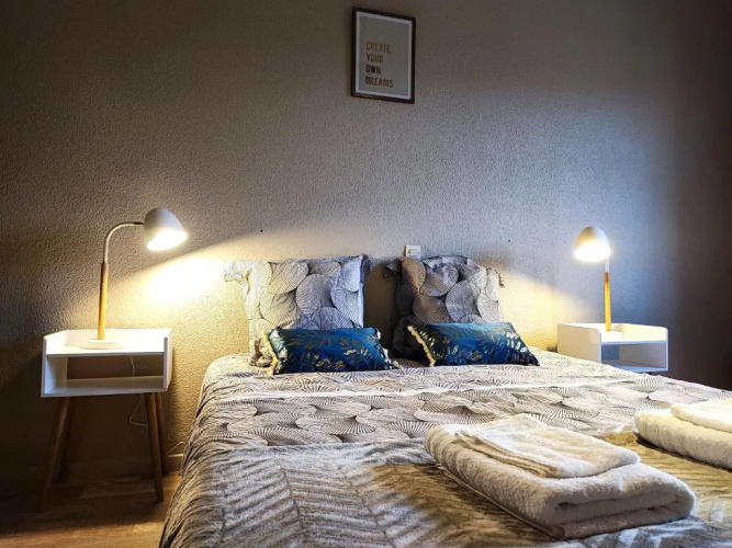 Le Bokeh Apartments
