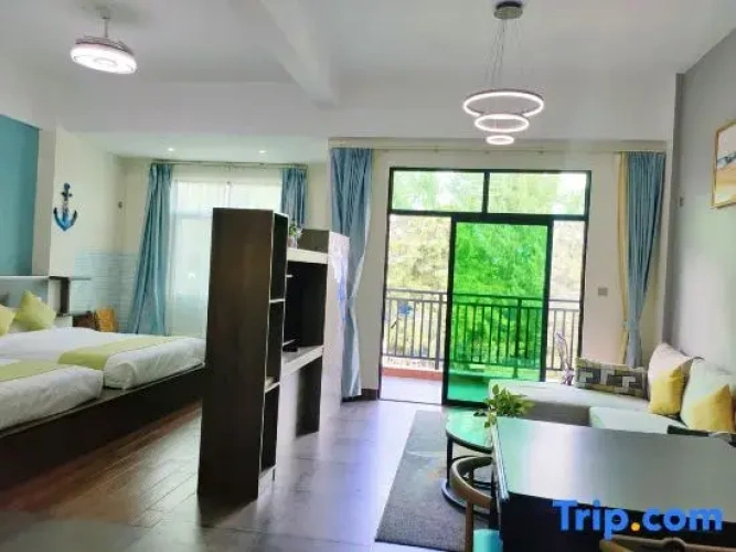 Standard Twin Family Suite with harbour view