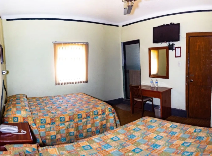 Classic Quadruple room