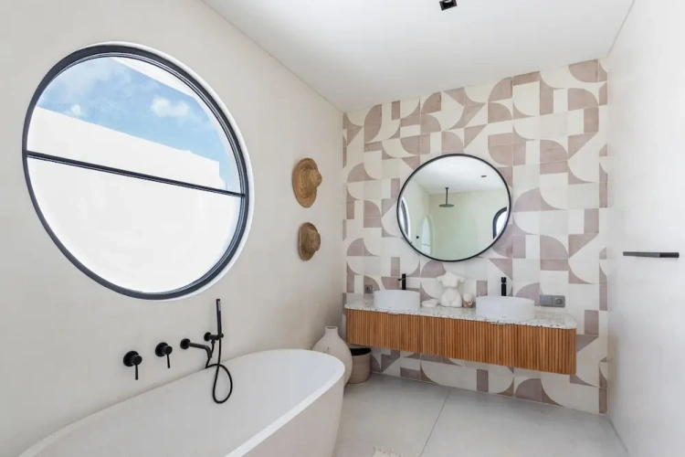 3 Bedrooms Villa
