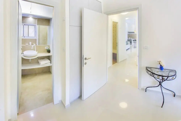Luxury In German Colony, 3 Bedroom