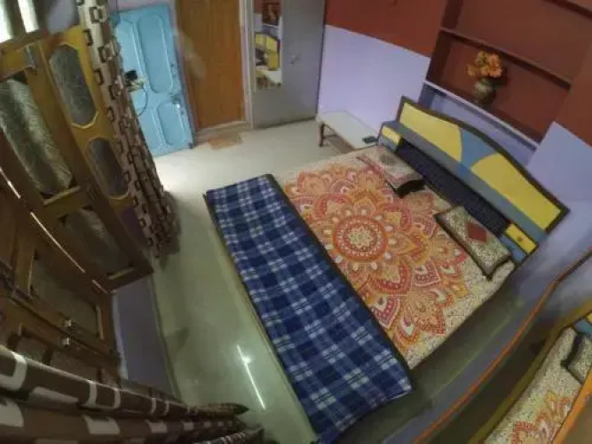 One Light Hostel