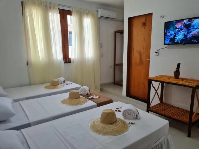 Standard Triple room