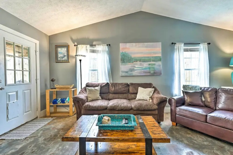 PCB Duplex w/ Patio - Steps to Beach!