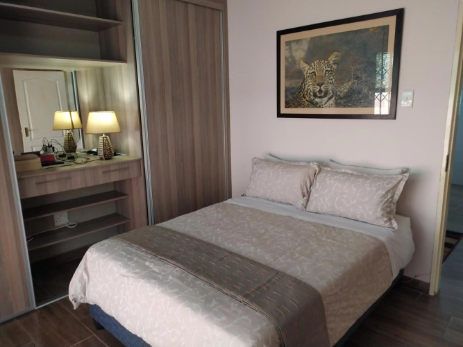 Twins Guest House Astoni