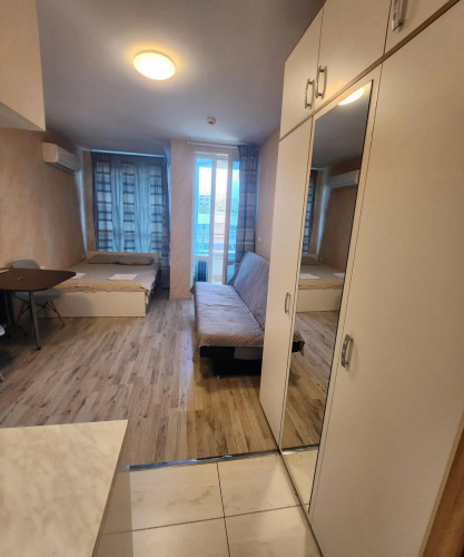 Colonel apartment 844