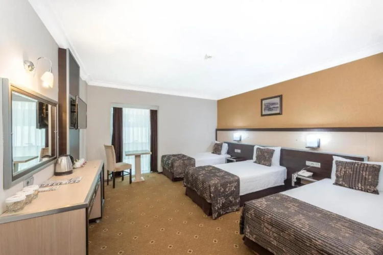Hotel Ismira