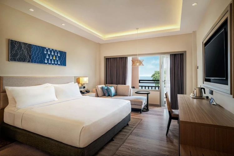 Executive Double room with balcony and with sea view