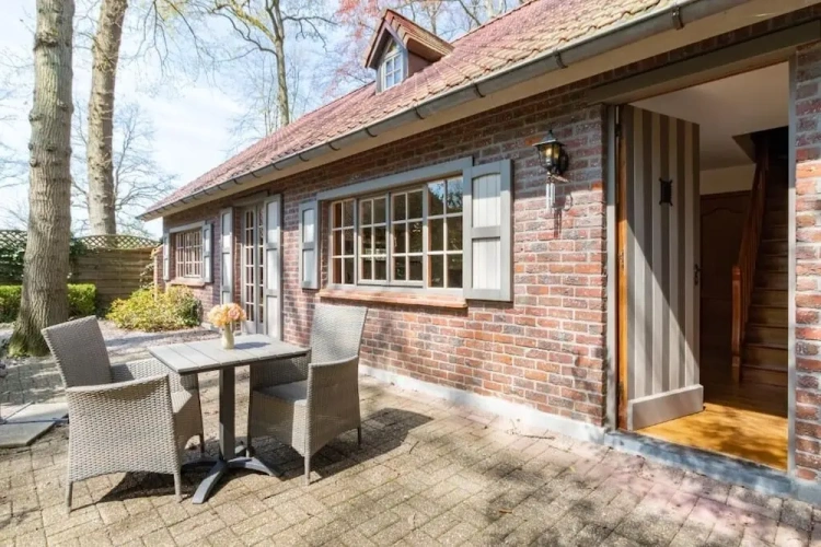 2 Bedrooms Family Cottage