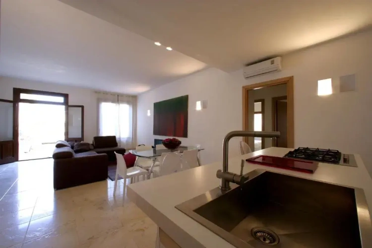 3 Bedrooms Villa