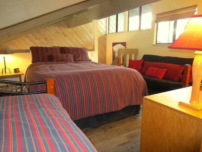 106 Premium Condo