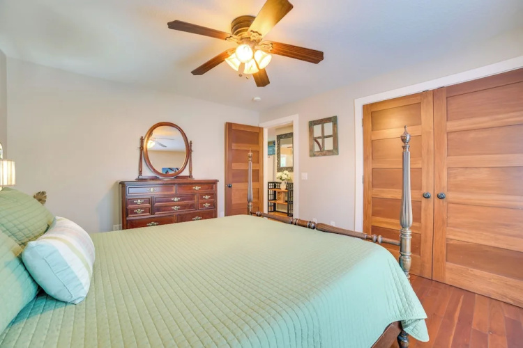 Day Trips to Boyne Mtn! Downtown Charlevoix Duplex