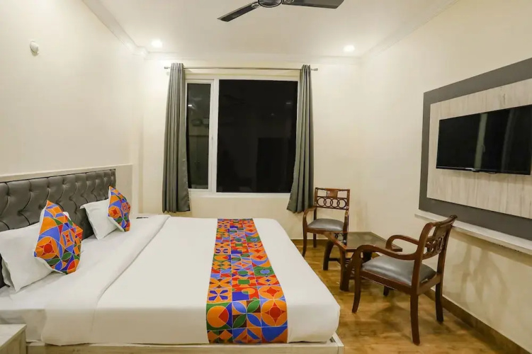 FabHotel Trijal Inn
