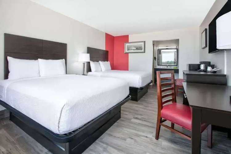 Ramada By Wyndham Diamondhead I-10/Gulfport