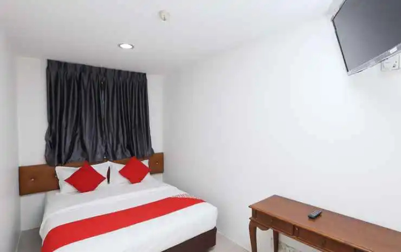 Eg Hotel Jj