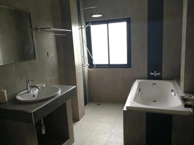 Deluxe Family Suite