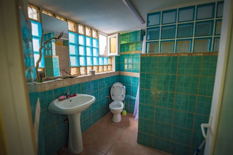 Mountain Tale - Hostel