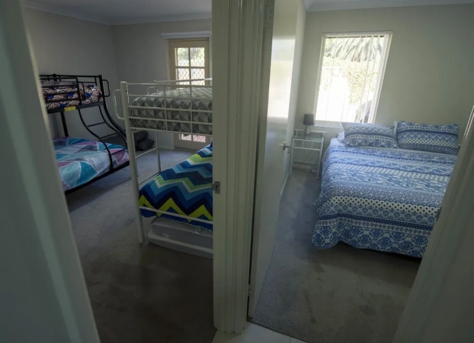 2 Bedrooms Apartment