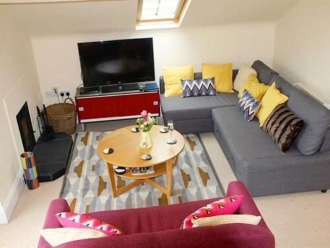 Priory House Apartments
