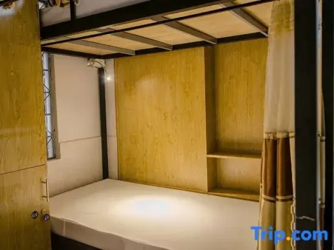 Bed in Dorm