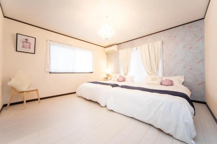 3 Bedrooms Cottage