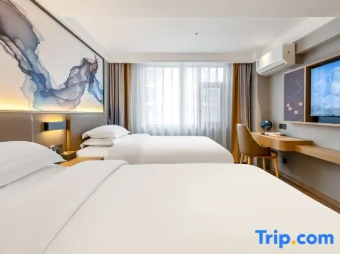 Premier Twin room