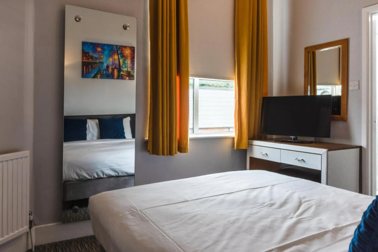 Best Western The Plough Hotel