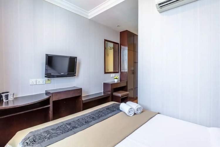 K Hotel