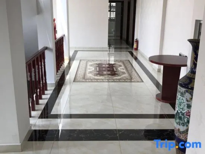 Wuwei Haozhou Hotel