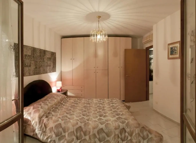 1 Bedroom Apartment with balcony and with view