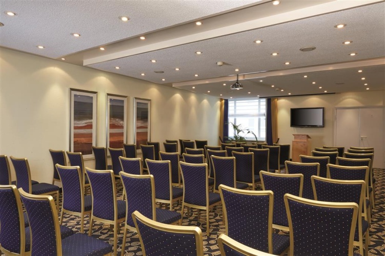 H+ Hotel Bremen photo 18