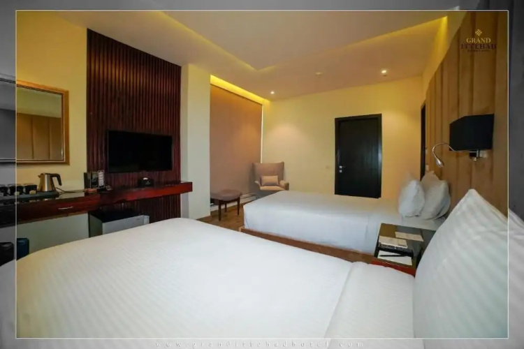 Grand Ittehad Boutique Hotel