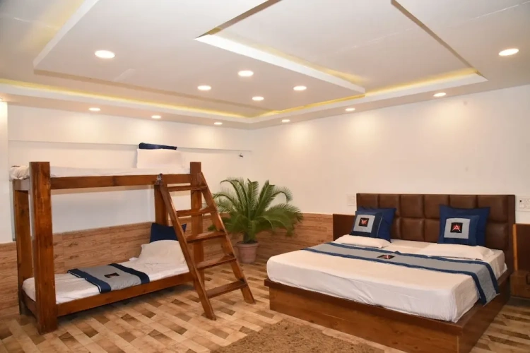 Standard Family room