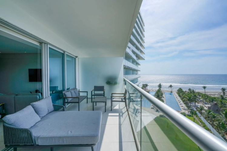 HostPal Luxury apartment Diamante La isla