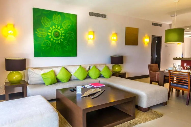 Aldea Thai 306