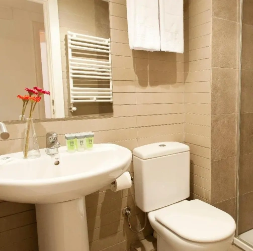 2 Bedrooms Apartment with balcony