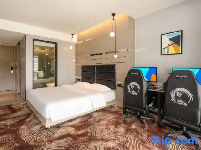 Standard Double room with river view