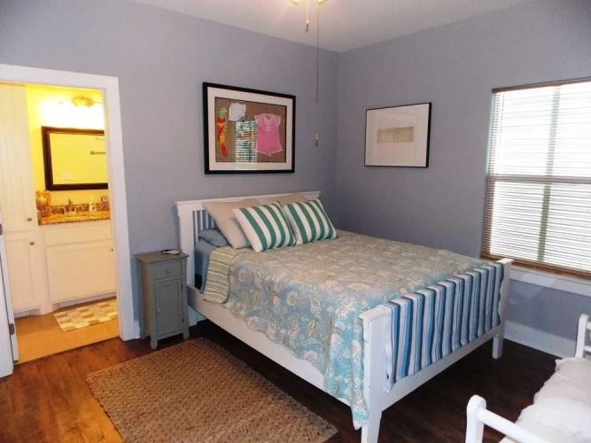 7 Palms - 2 Br Home