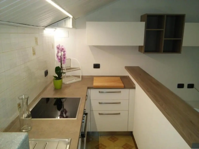 2 Bedrooms Attic Apartment