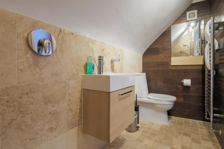 Cunsey, Penthouse Apartment Windermere
