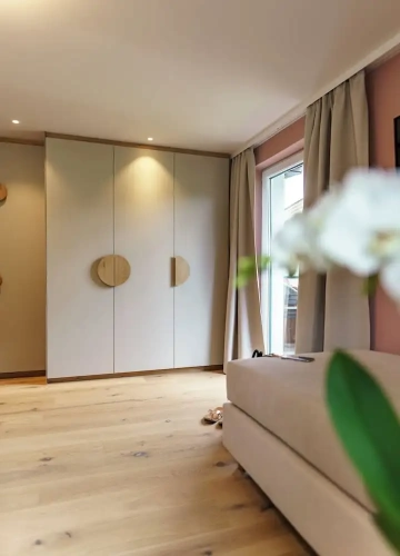 Family Apartment with balcony